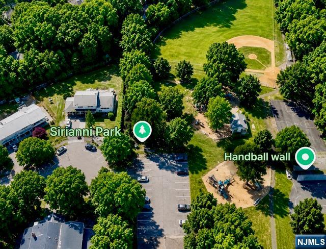 Homes for sale in Paramus, NJ | 158 Morningside Rd, Paramus, NJ 07652 | MLS# 26018709