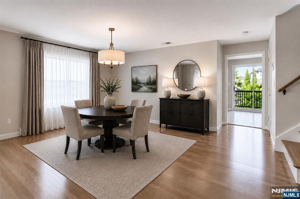 253 Warren Avenue - Photo 3