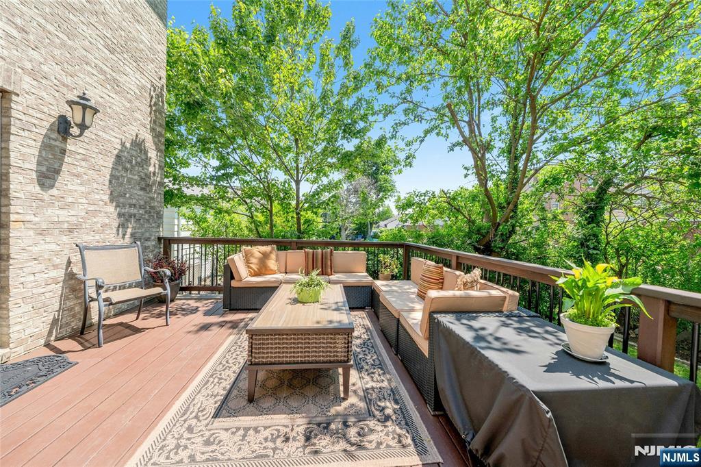 244 McElroy Avenue — photo 36