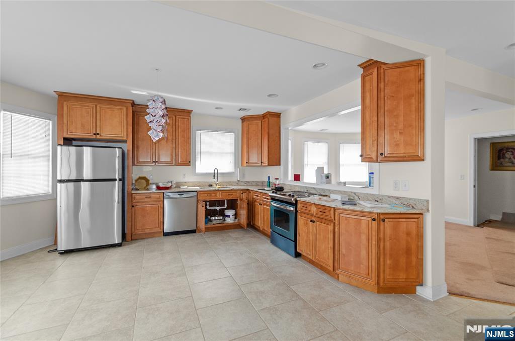 431 Washington Avenue — photo 26