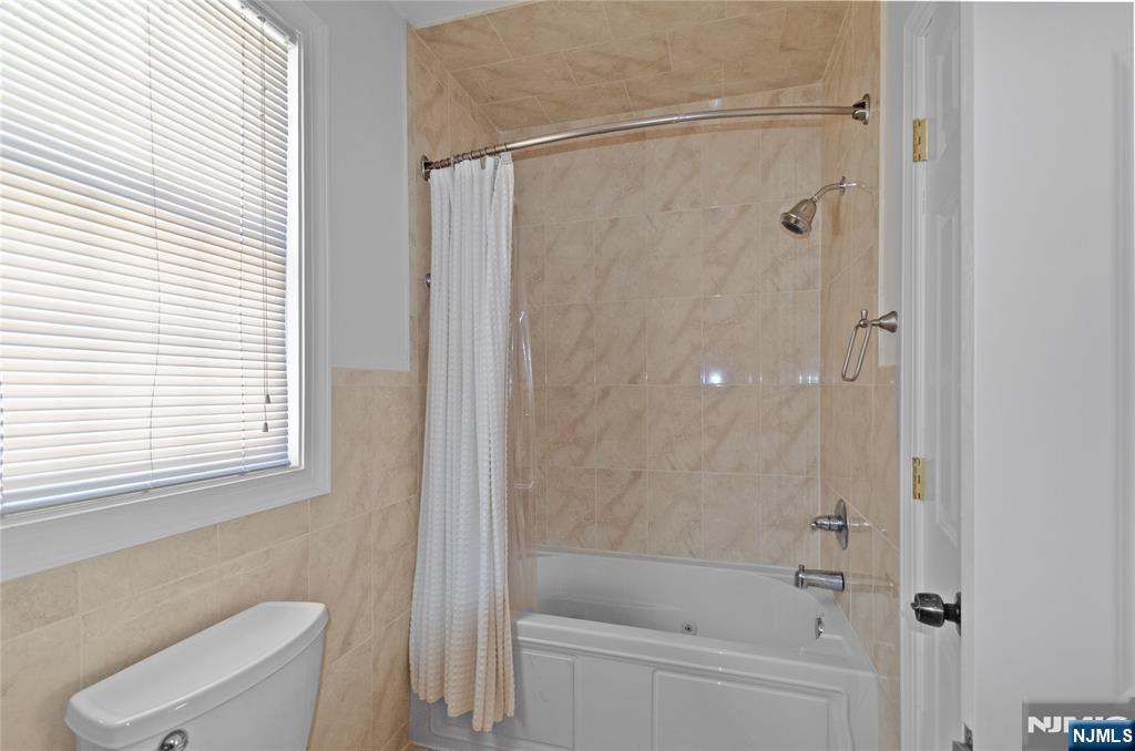 431 Washington Avenue — photo 30