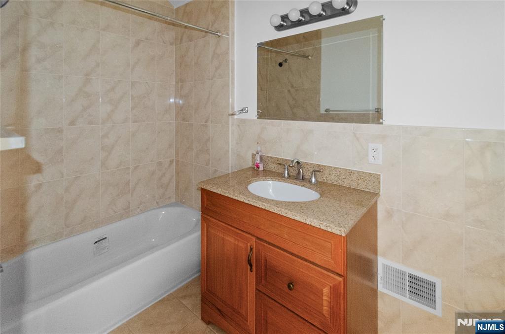 431 Washington Avenue — photo 39