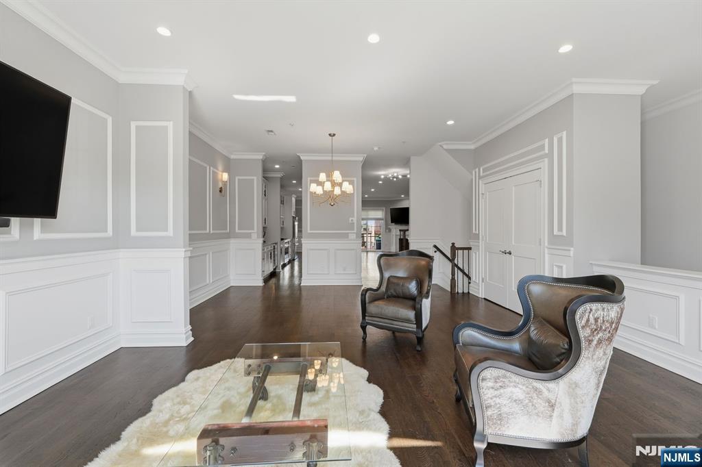 202 Brandon Court - Photo 5
