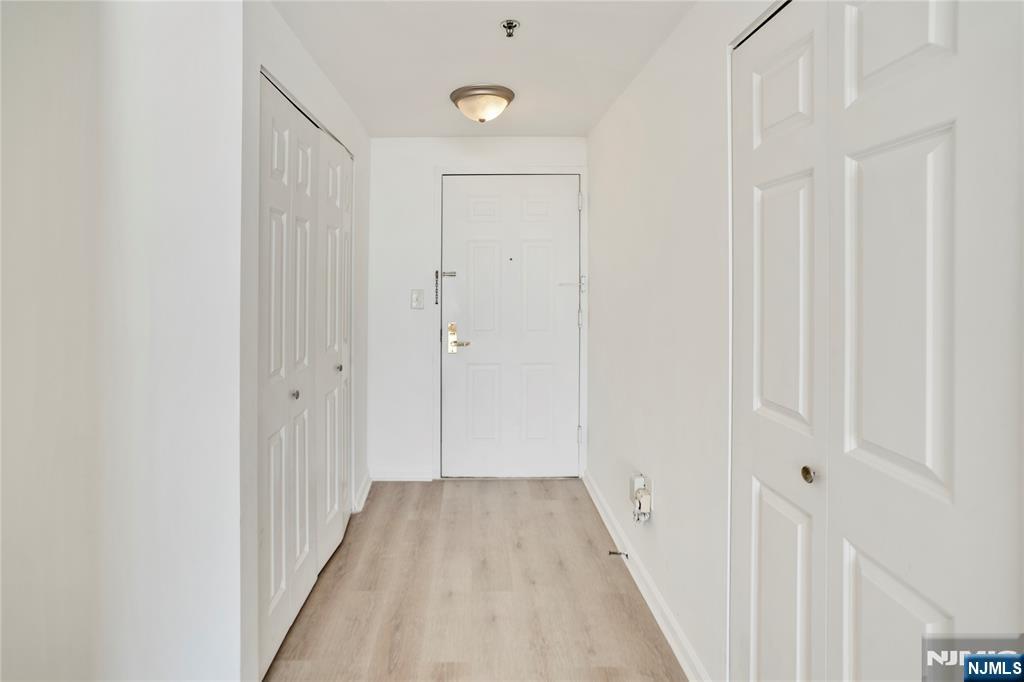 100 Old Palisade, #2709, Fort Lee, NJ 07024 Listing Photo  11