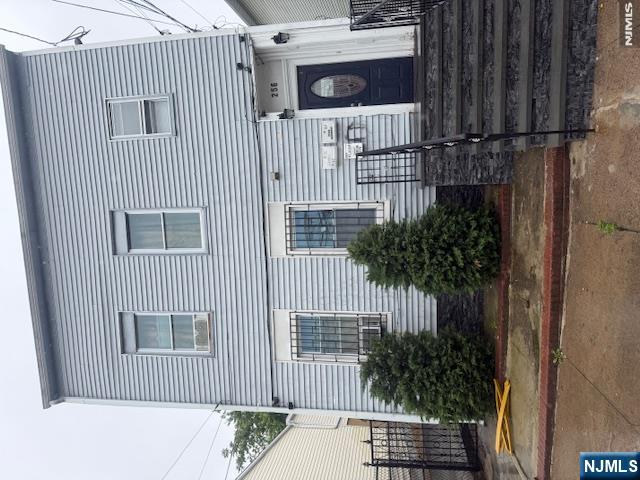 256 Van Houten Street - Photo 1