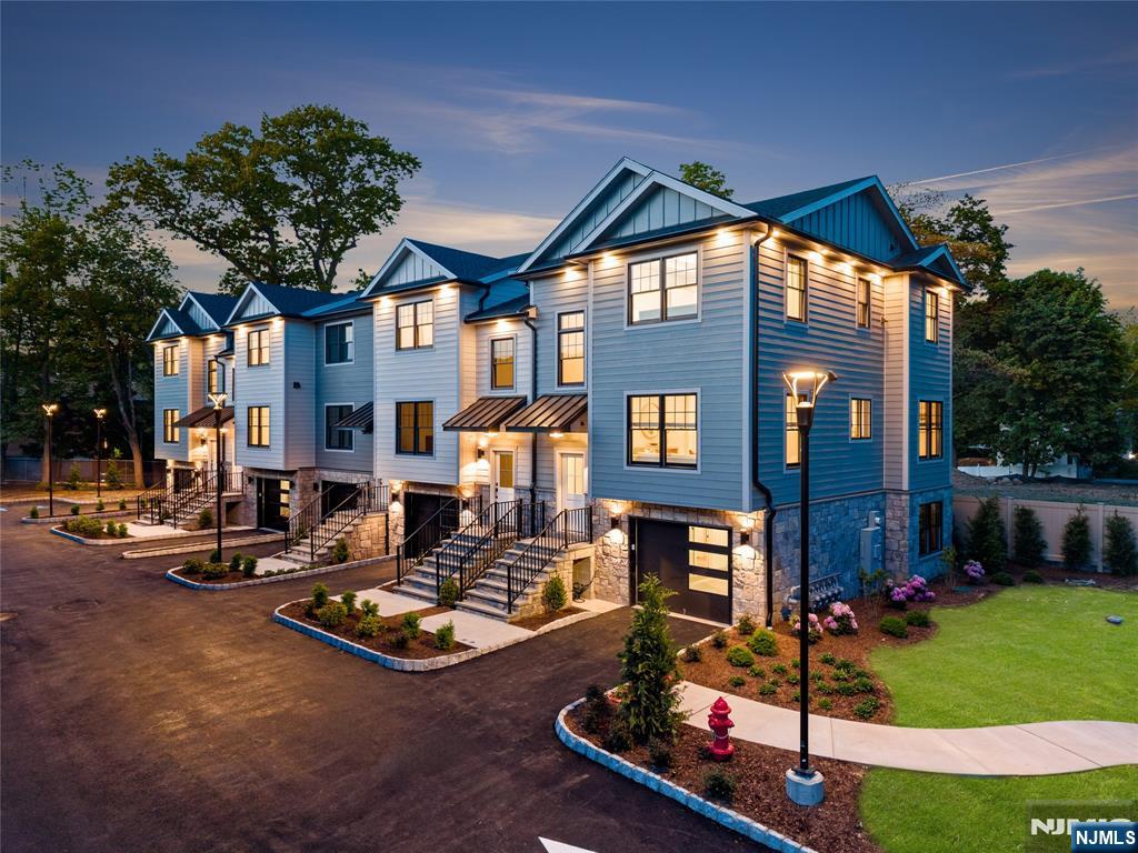 72 Lake Avenue - Photo 3