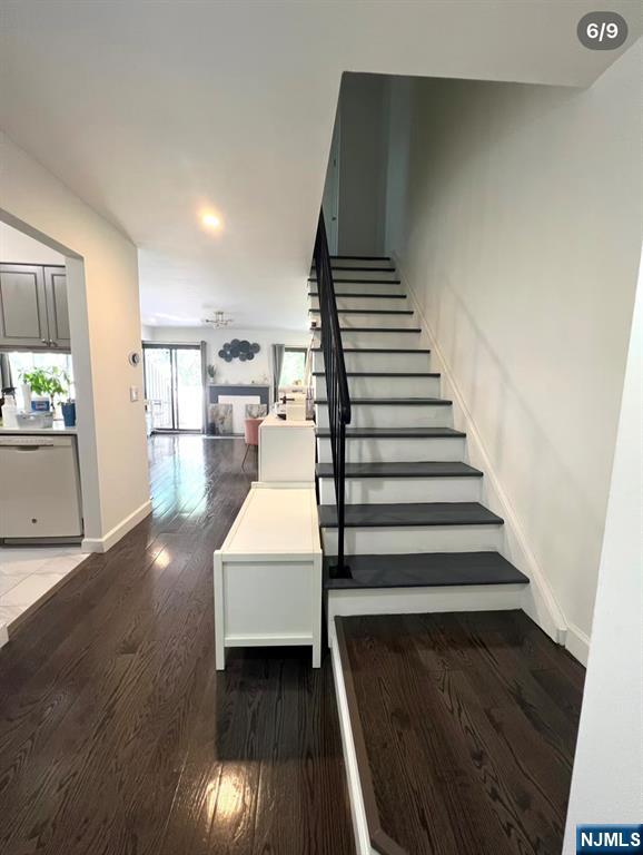 2183 Ellery Avenue - Photo 4