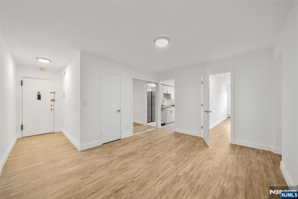 2200 Center Ave #D1, Fort Lee, NJ 07024
