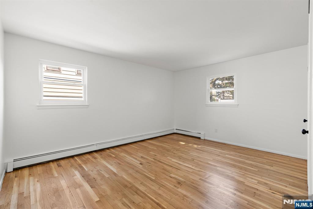 54 W Columbia Avenue, Palisades Park, NJ 07650 Listing Photo  12