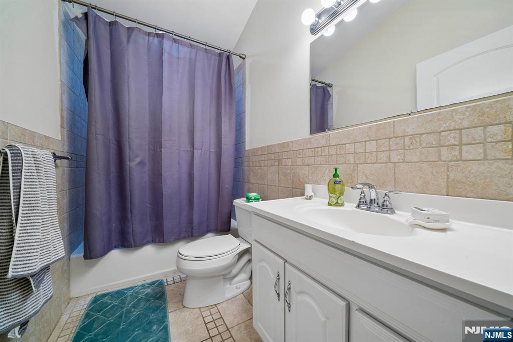 268 Bell Avenue — photo 21