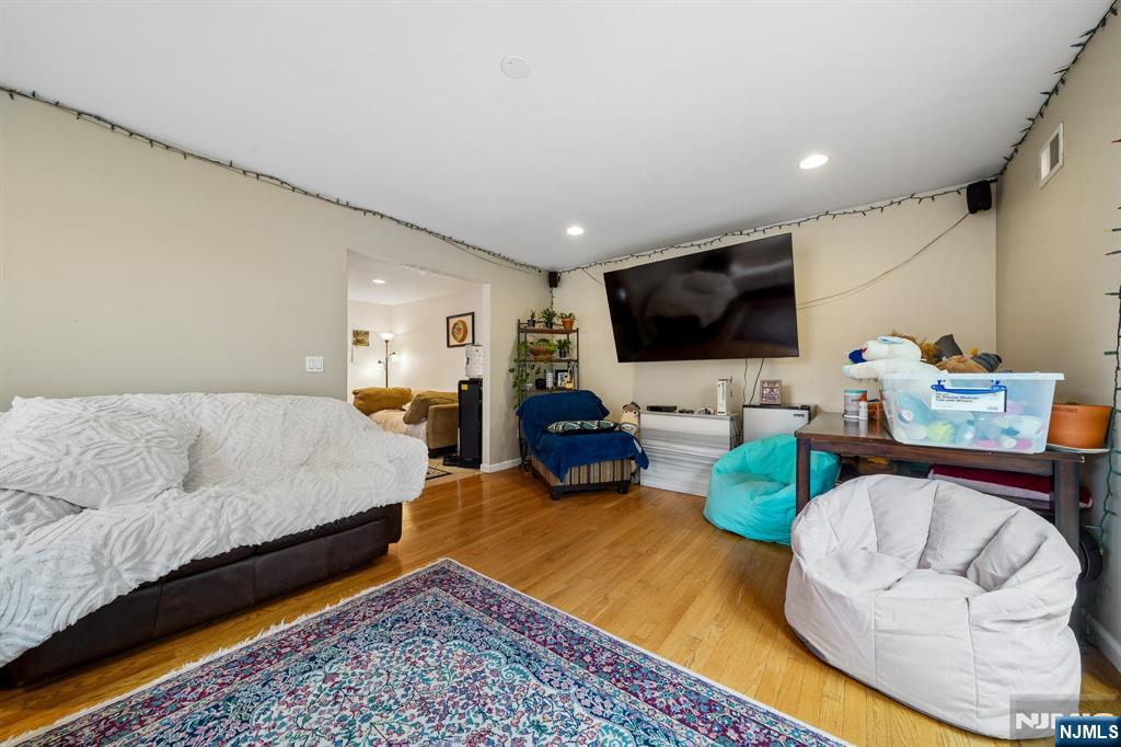 268 Bell Avenue — photo 28