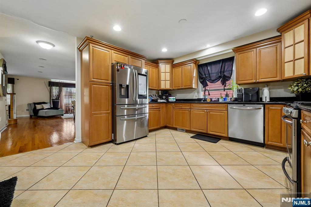 268 Bell Avenue — photo 10