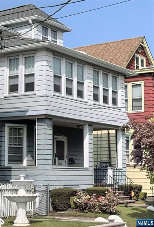 235 Dundee Avenue 2 - Photo 1