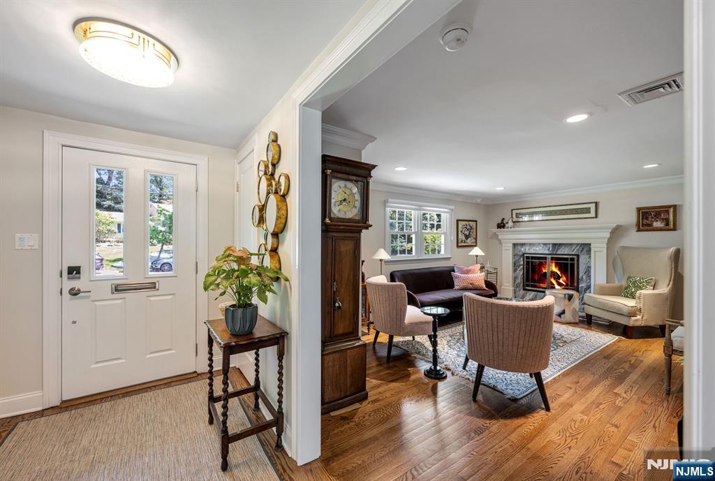 369 Voorhis Avenue - Photo 5