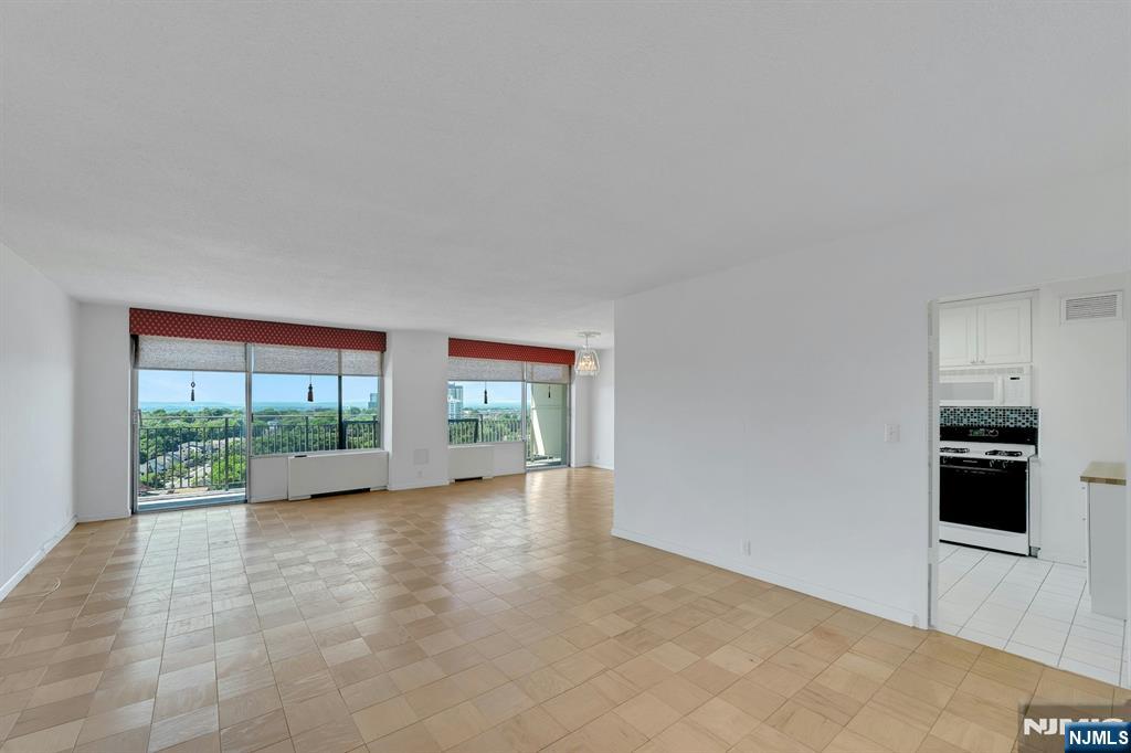 1530-palisade-ave-15n-fort-lee-nj-07024/hzid_32563536