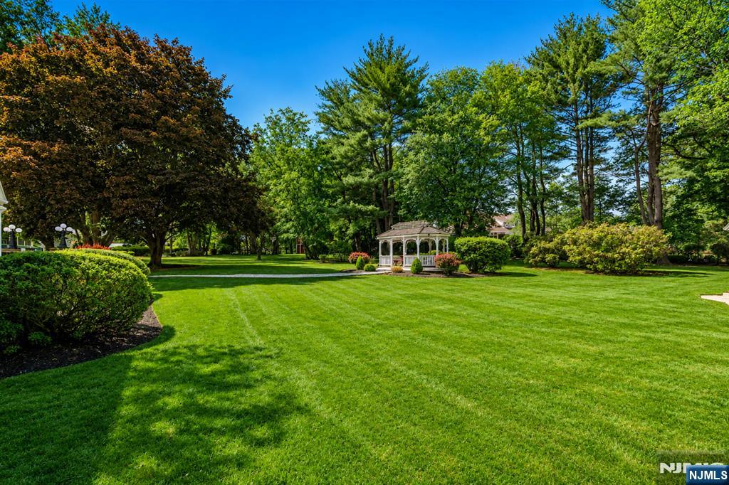 Homes for sale in Oradell, NJ | 690 Soldier Hill Rd, Oradell, NJ 07649 | MLS# 26018794