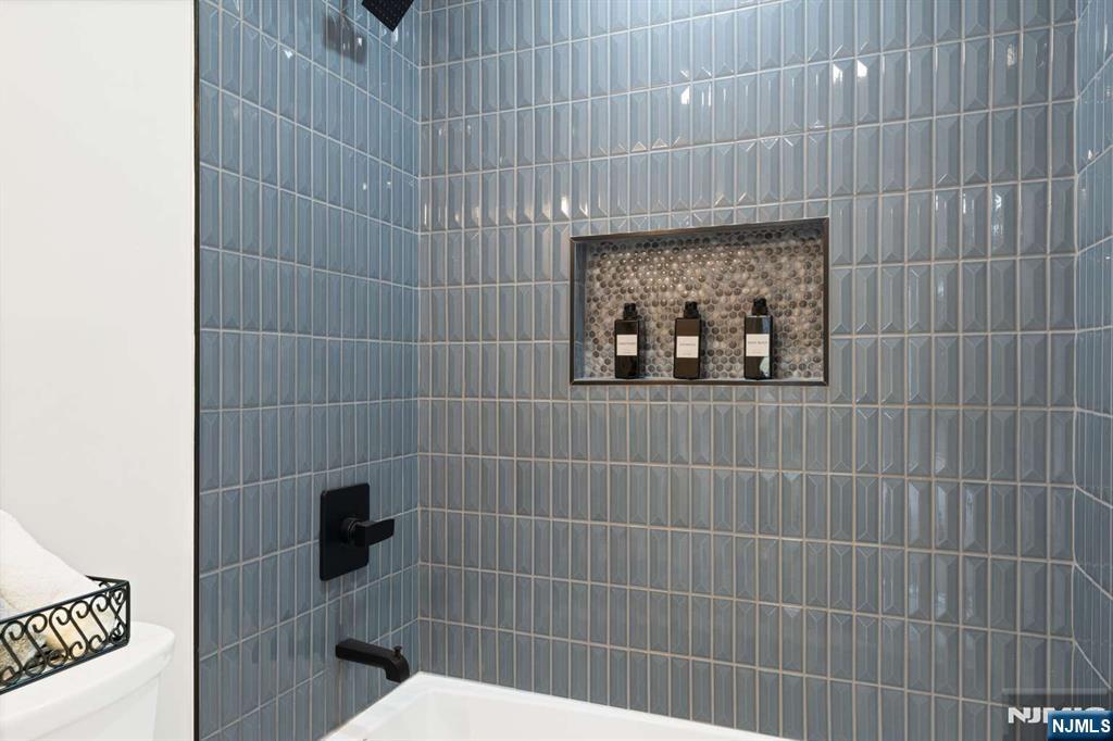 57 Hudson Avenue — photo 27