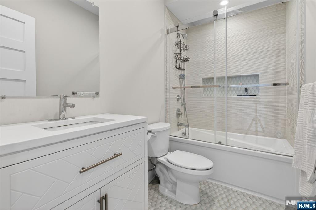 29B Blaine Street — photo 23
