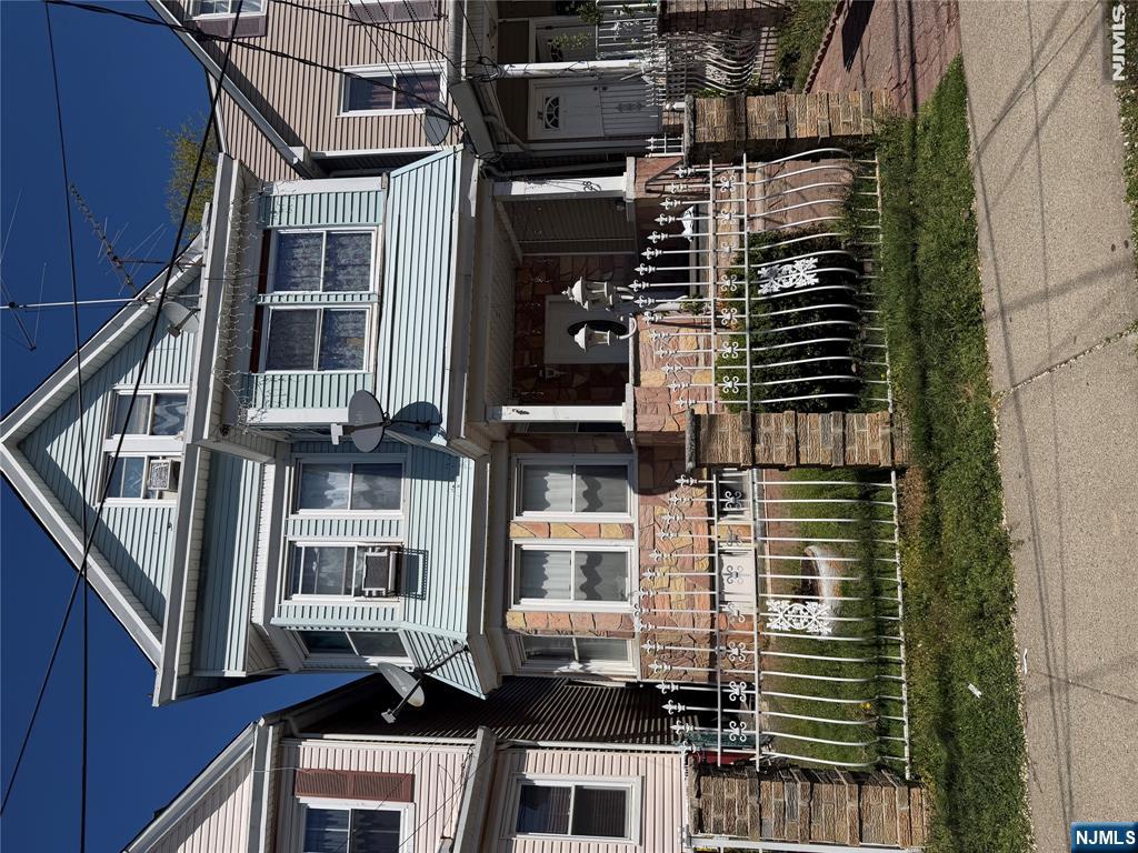 28 Burgess Place - Photo 1