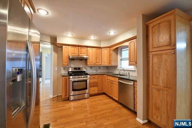 628 River, Teaneck, NJ 07666 Listing Photo  9