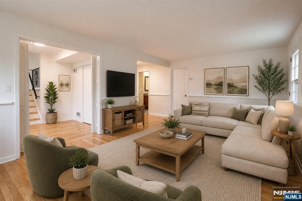 1st image of 338 Main St, New Milford, NJ 07646 | MLS# 26018829