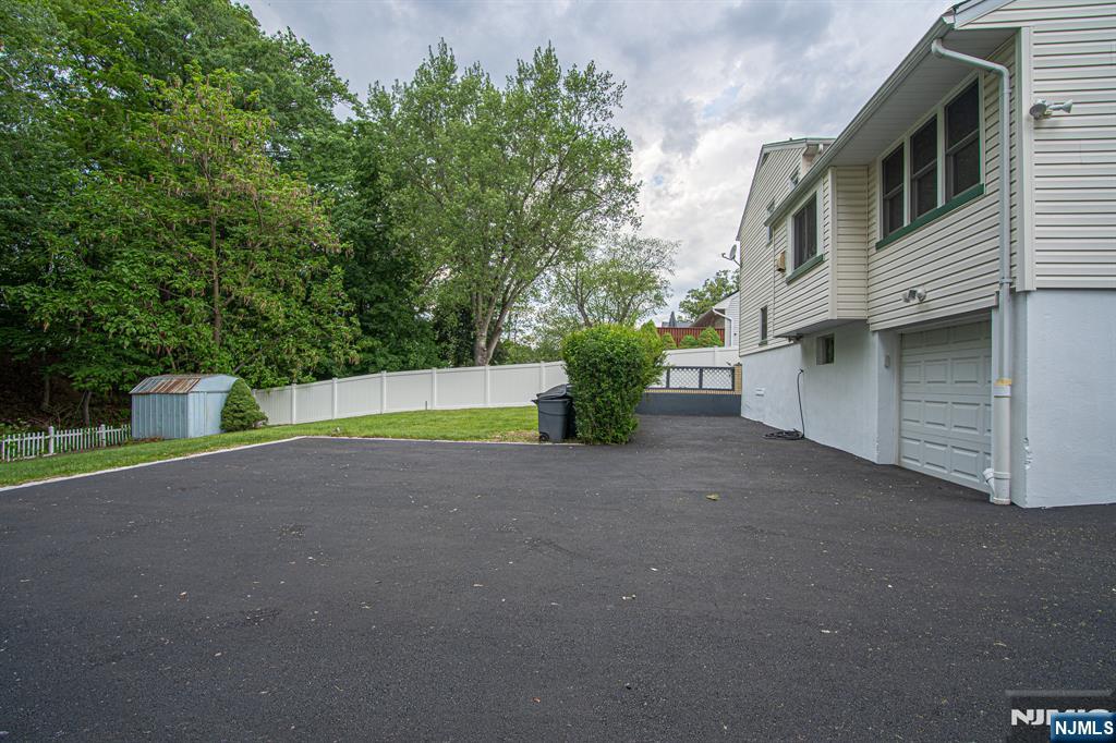 338 Main Street, New Milford, NJ 07646 Listing Photo  26