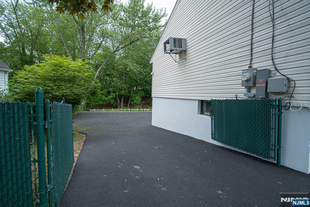 338 Main Street, New Milford, NJ 07646 Listing Photo  29