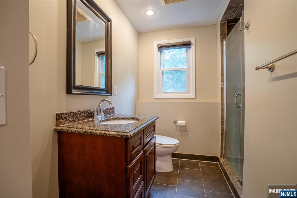 338 Main Street, New Milford, NJ 07646 Listing Photo  6