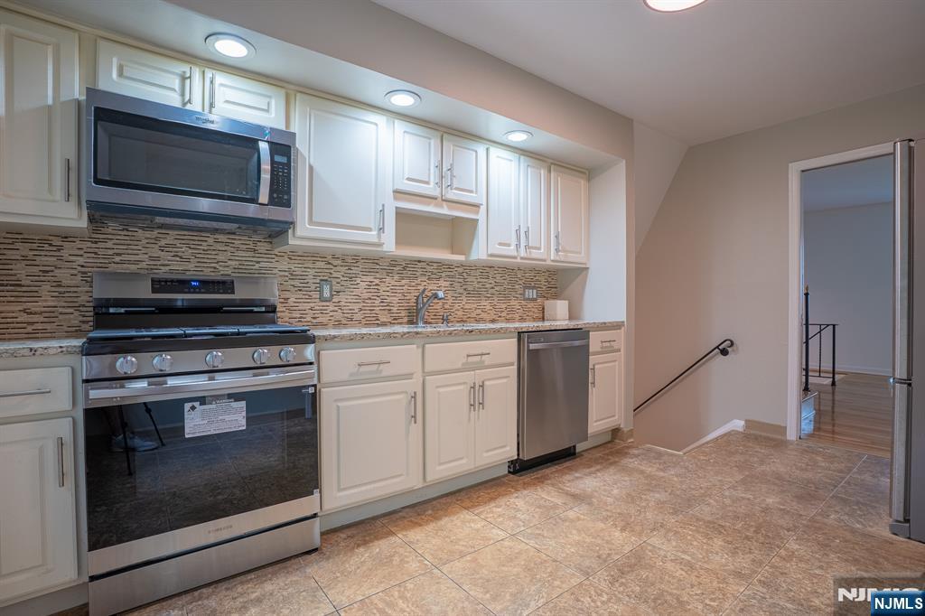 338 Main Street, New Milford, NJ 07646 Listing Photo  8