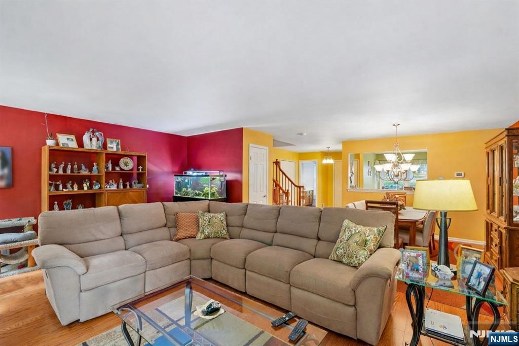 53 Woodledge Court - Photo 5