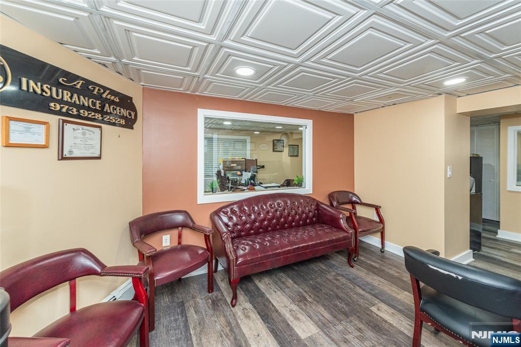 414 Clifton Avenue — photo 30