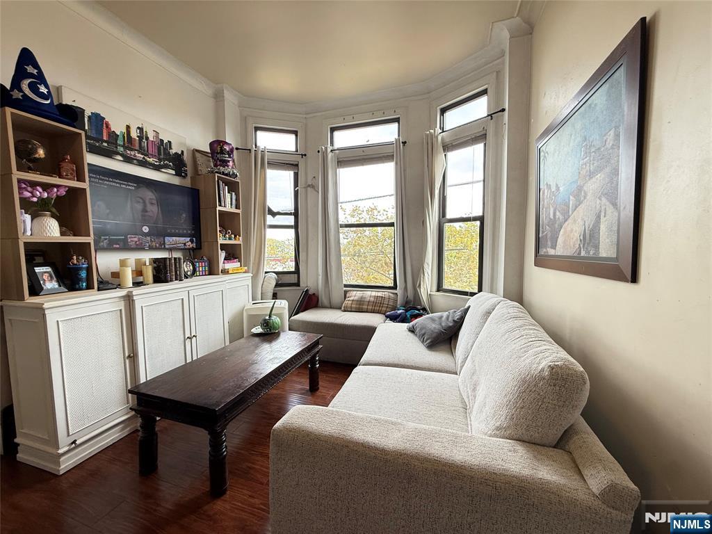 811 30th Street - Photo 4
