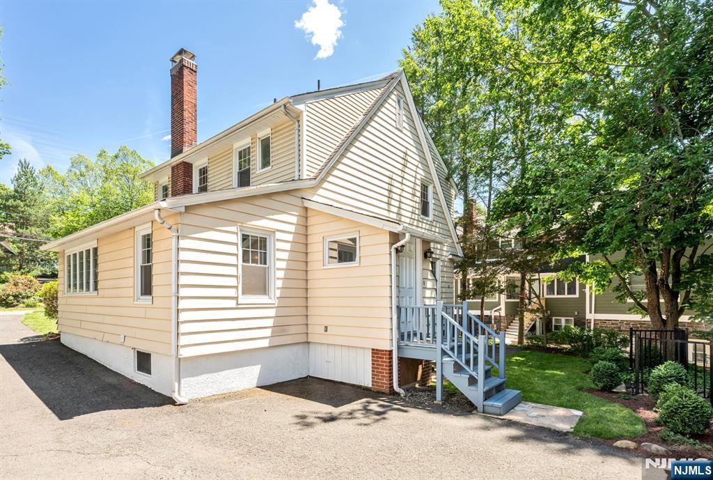 Rear Entrance from the Mudroom to the Backyard and Patio