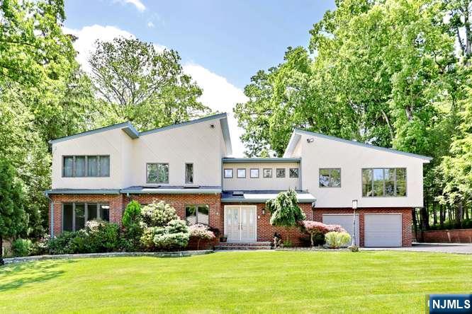 96 Wilson Avenue - Photo 1