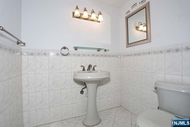 96 Wilson Avenue — photo 21