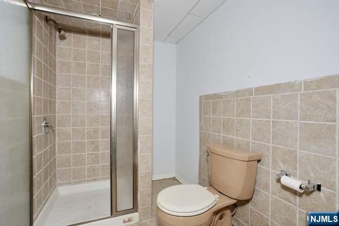 96 Wilson Avenue — photo 42