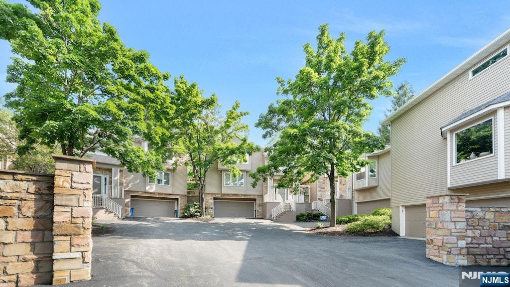 104 Clarken Drive 66 - Photo 3