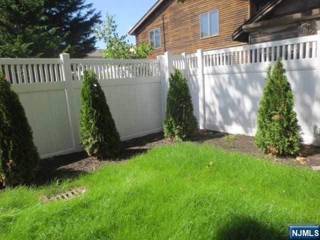 427 Westview, #A, Fort Lee, NJ 07024 Listing Photo  21