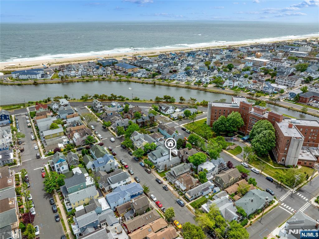 68 Franklin Avenue - Photo 3