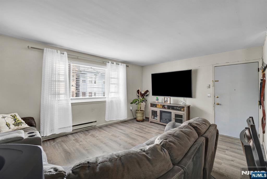 103 Houston Street — photo 13