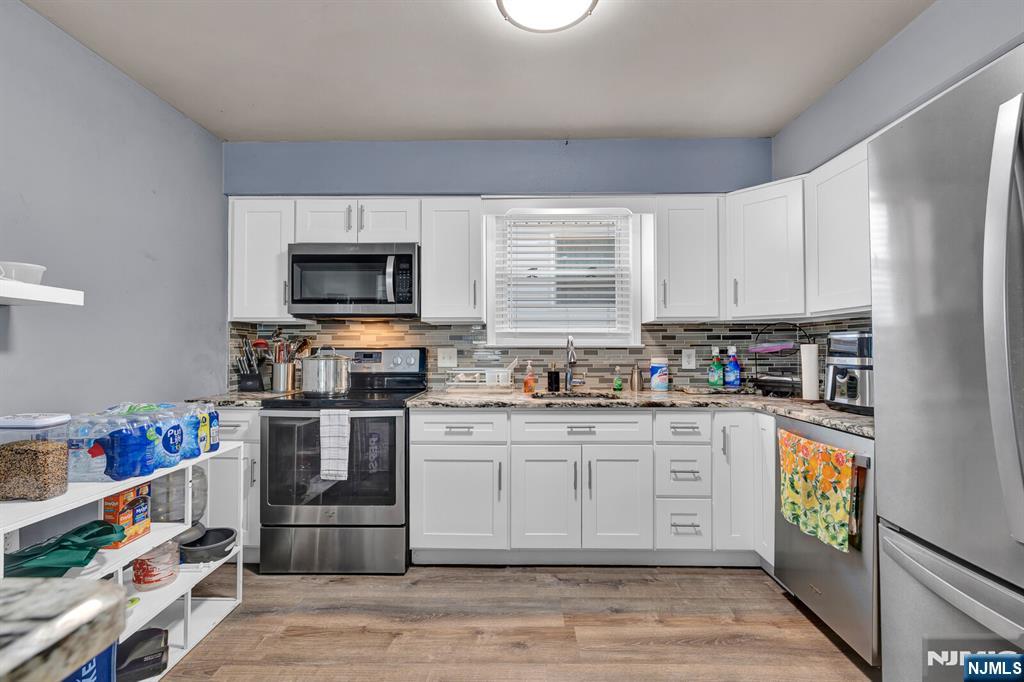 103 Houston Street — photo 16