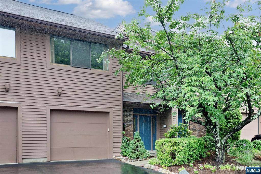 164 Winchester Court 164A - Photo 2