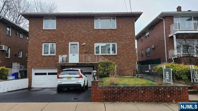 2152 South Street 1st Fl - Photo 1