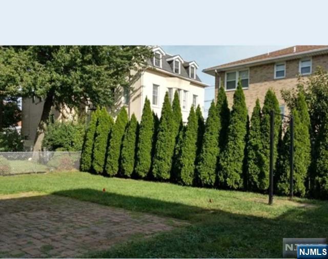 2152 South Street 1st Fl - Photo 2
