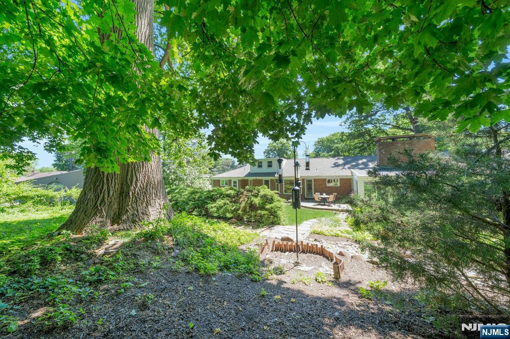 expansive property