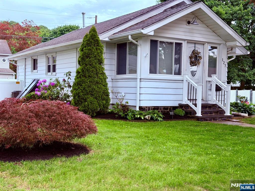 127 Jackson Street - Photo 1