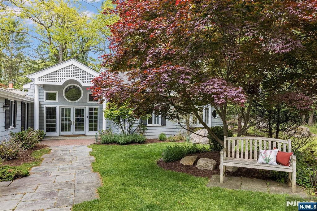1 Hickory Lane - Photo 4