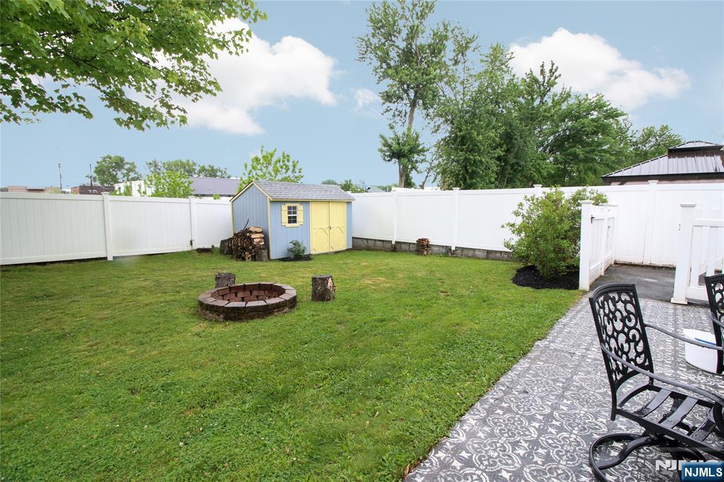 Homes for sale in Totowa, NJ | 6 Knollwood Rd, Totowa, NJ 07512 | MLS# 26018925