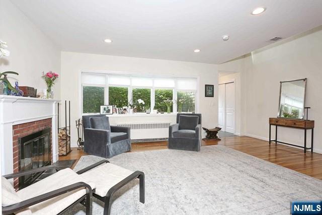 84 12th Street - Photo 4