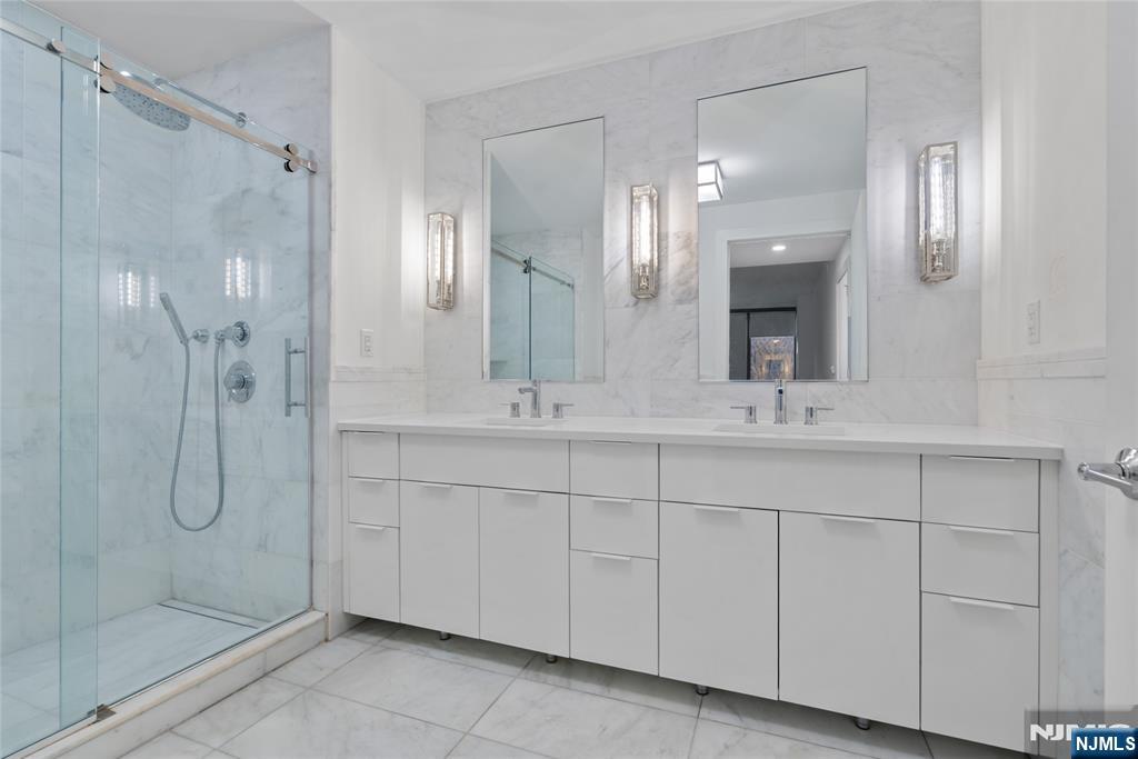 9 Ave At Port Imperial, #823, West New York, NJ 07093 Listing Photo  11